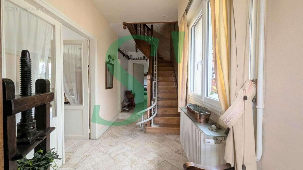 Maison à CHAUMONT-EN-VEXIN