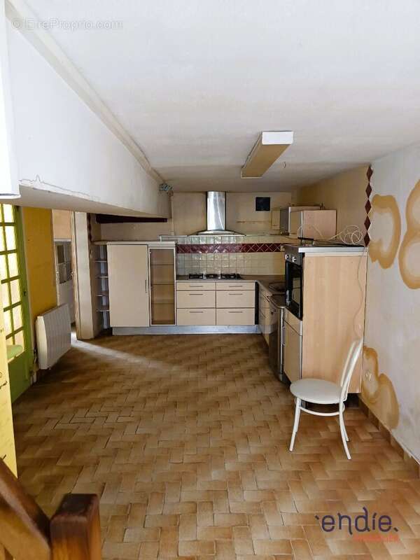 Maison à SAINTE-MAURE-DE-TOURAINE