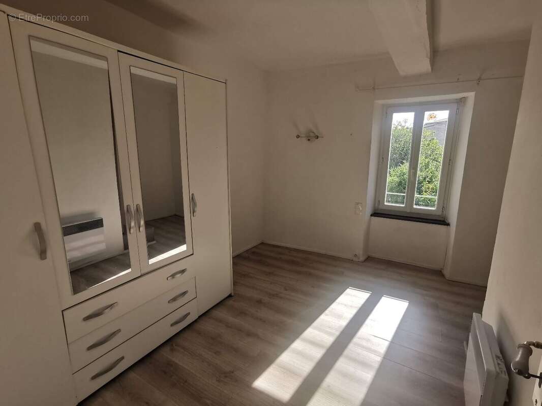 Maison à CAUNES-MINERVOIS