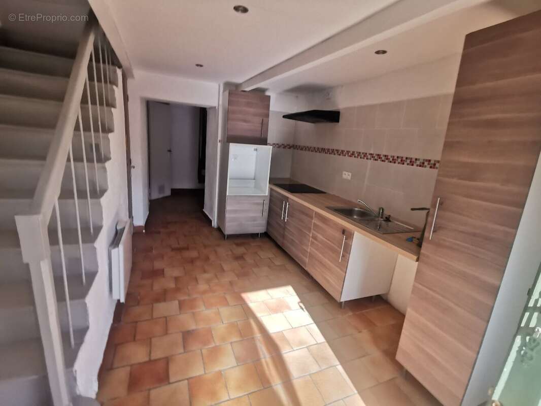 Maison à CAUNES-MINERVOIS