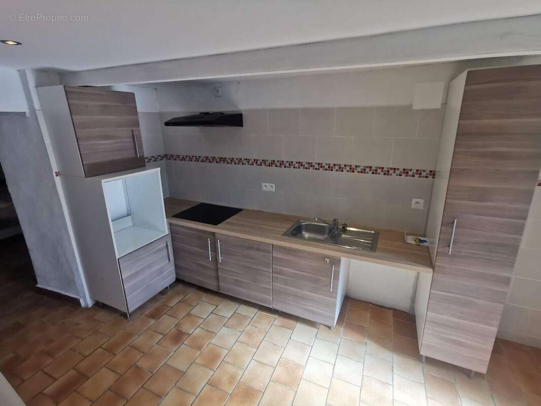 Maison à CAUNES-MINERVOIS