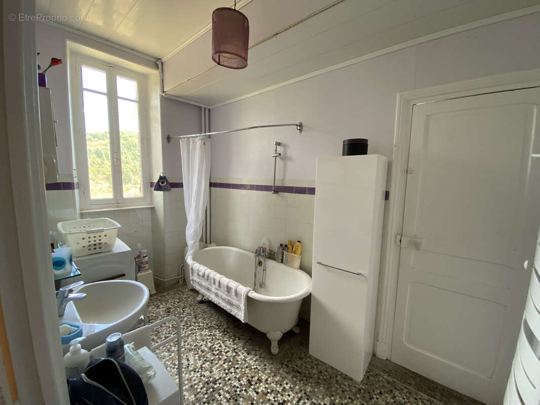 Maison à SAINT-MARCEL-LES-ANNONAY