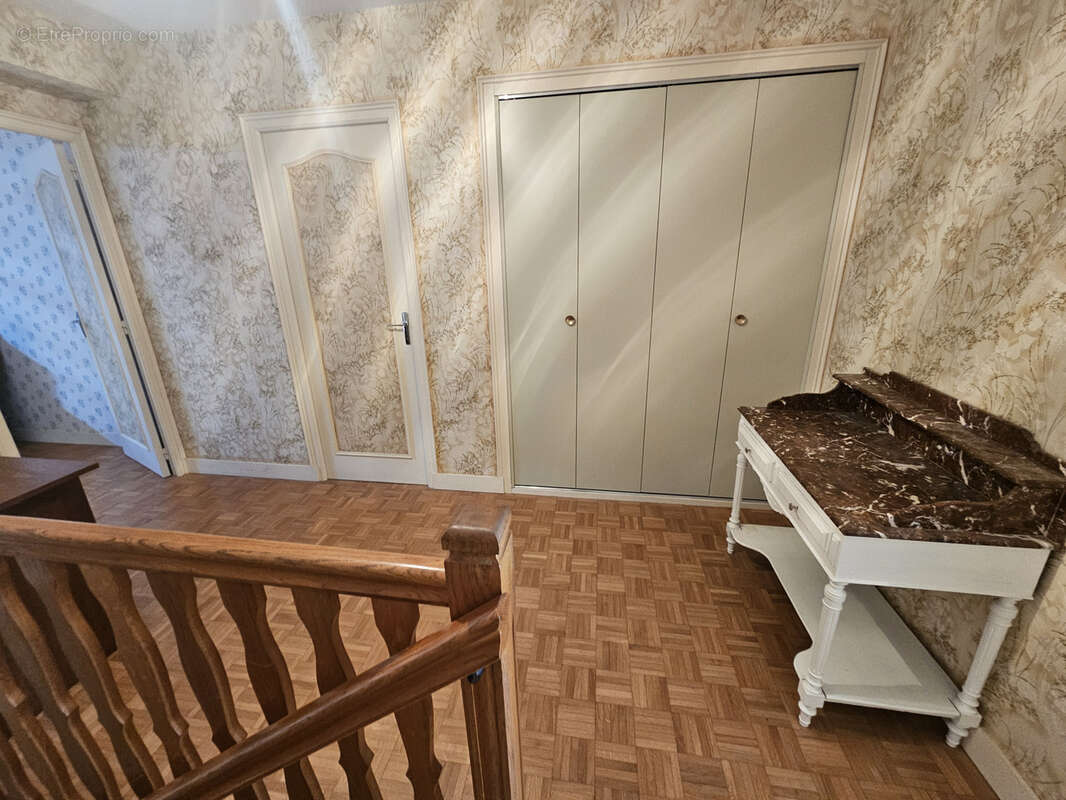 Maison à SAINT-BONNET-BRIANCE