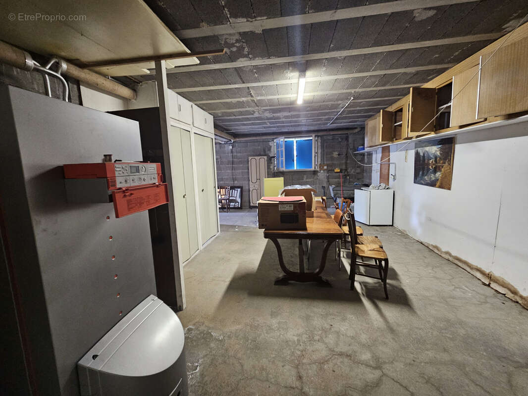 Maison à SAINT-BONNET-BRIANCE