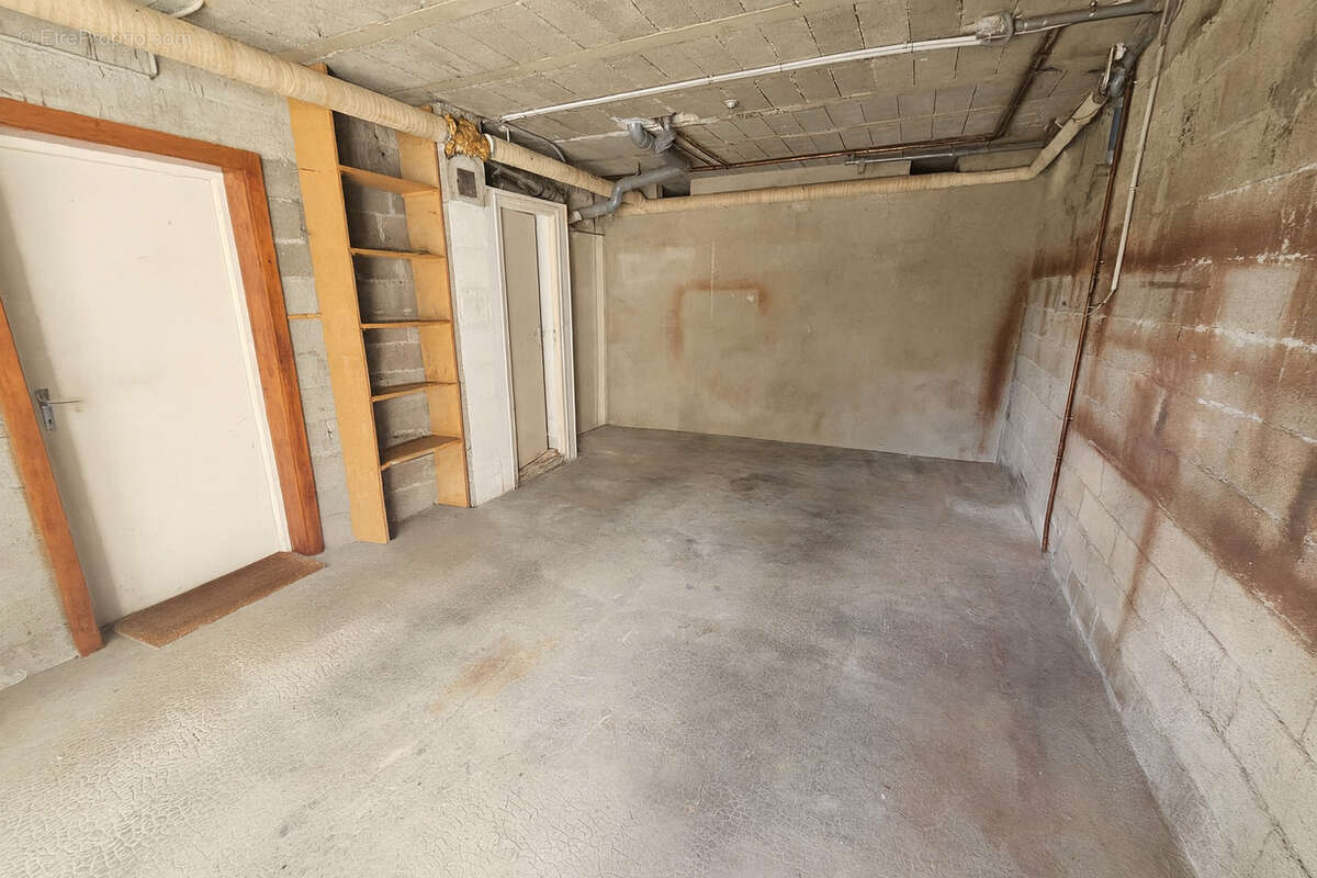 Maison à SAINT-BONNET-BRIANCE