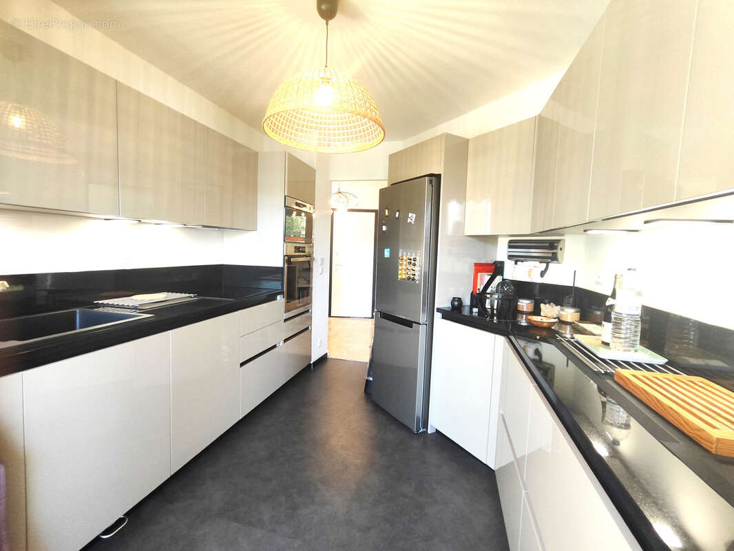 Appartement à MANDELIEU-LA-NAPOULE