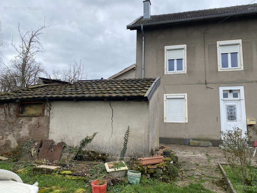 Maison à AVRICOURT