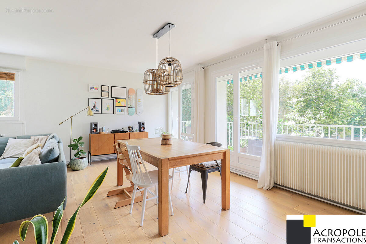 Appartement à LYON-5E