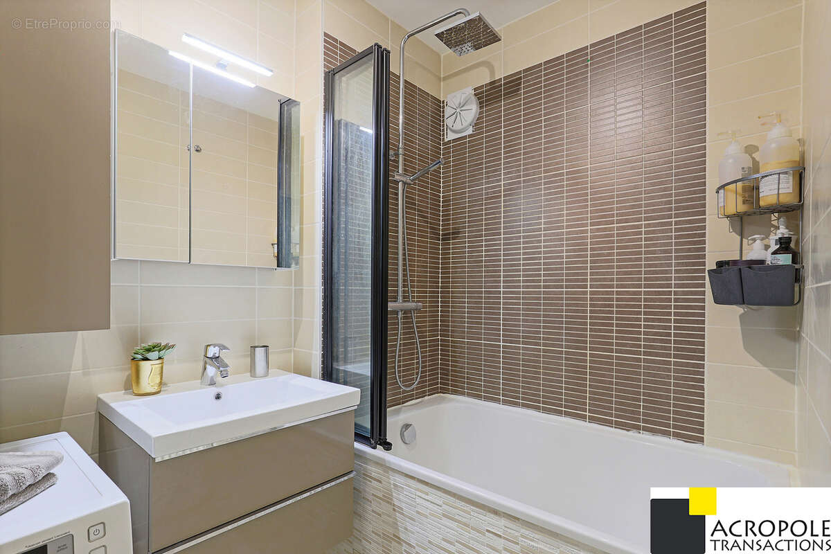 Appartement à LYON-5E