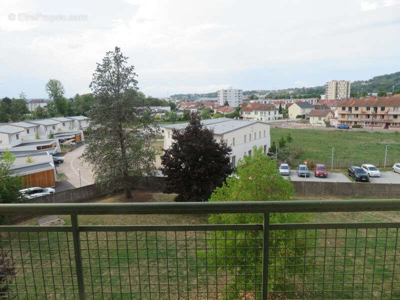 Appartement à CUSSET