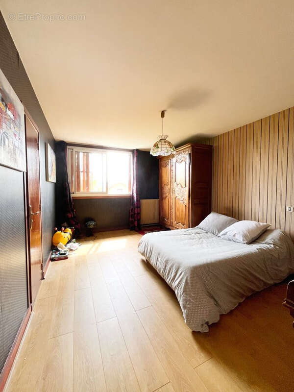 Maison à CLERMONT-FERRAND