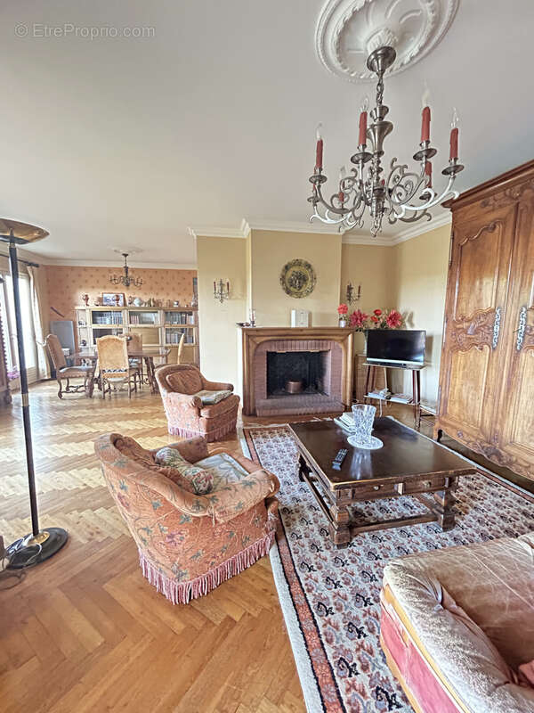 Maison à L&#039;ISLE-JOURDAIN