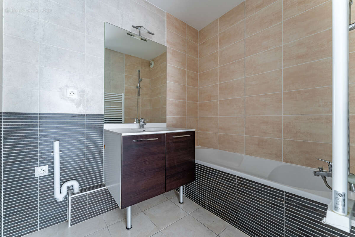 Appartement à LYON-3E