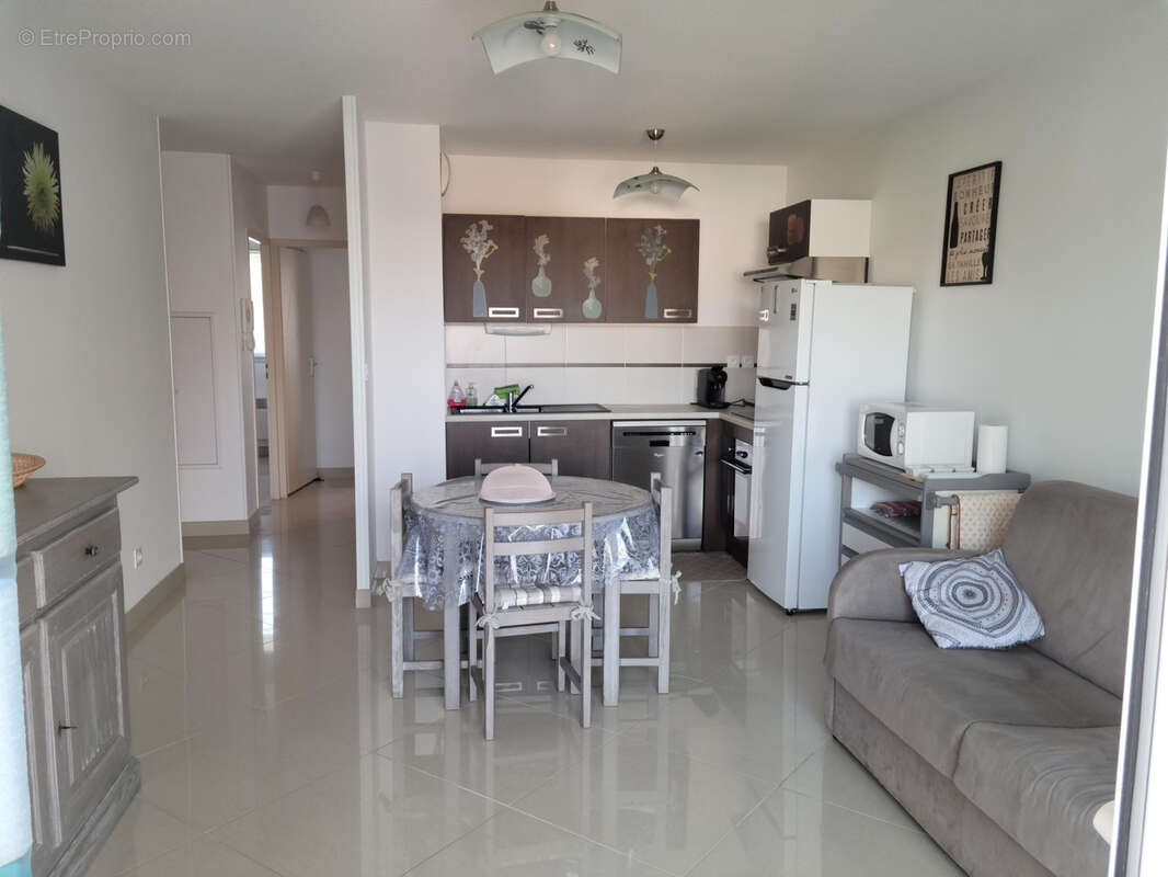 Appartement à FLEURY