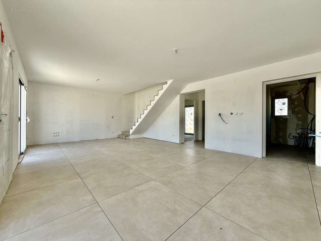 Maison à SAINT-ANDRE-LE-GAZ