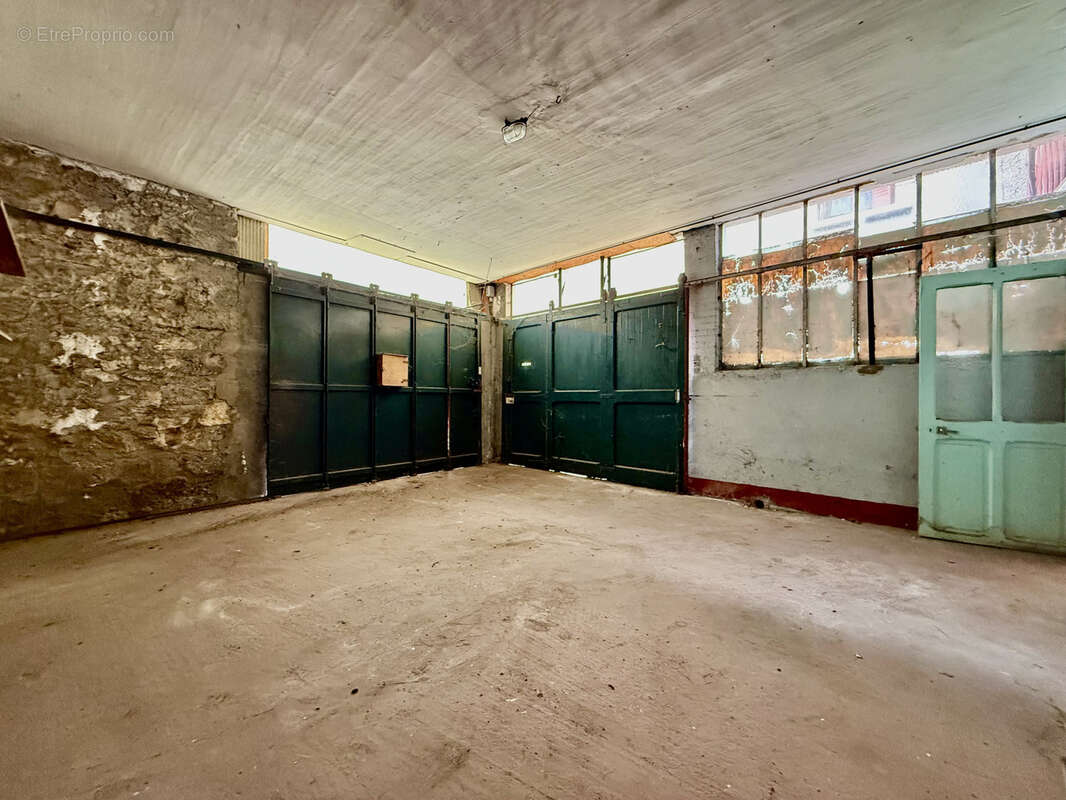 Maison à LA TOUR-DU-PIN