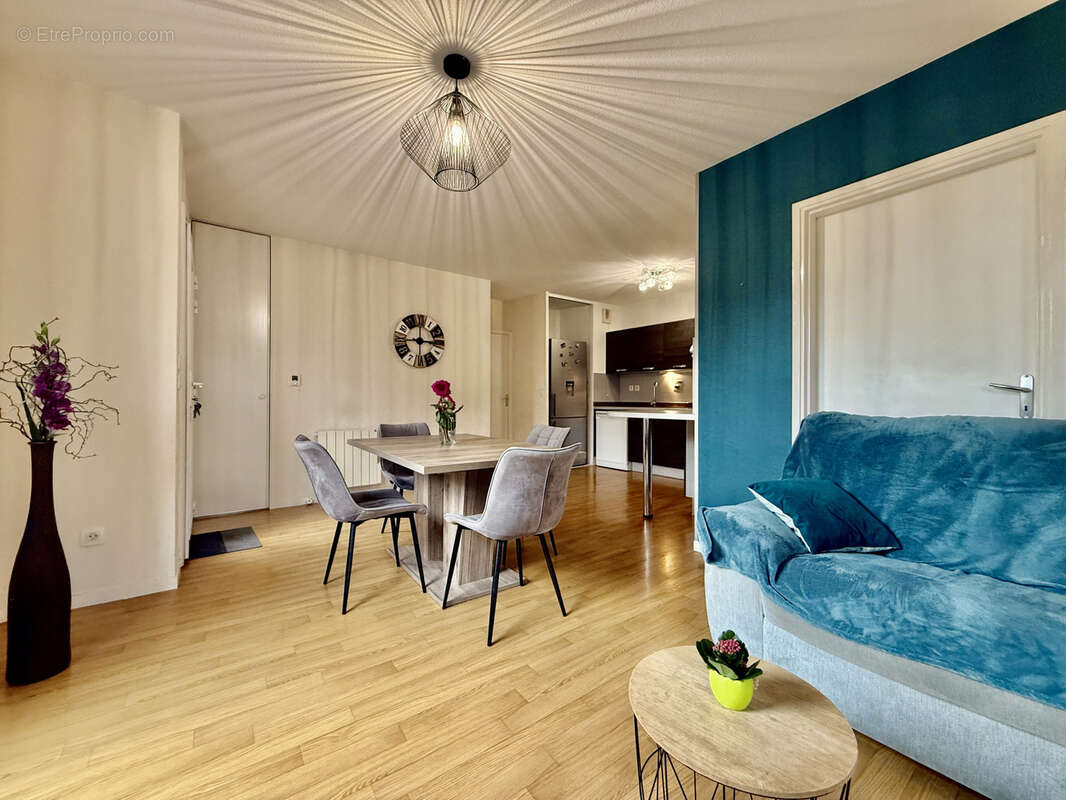 Appartement à L&#039;ISLE-D&#039;ABEAU