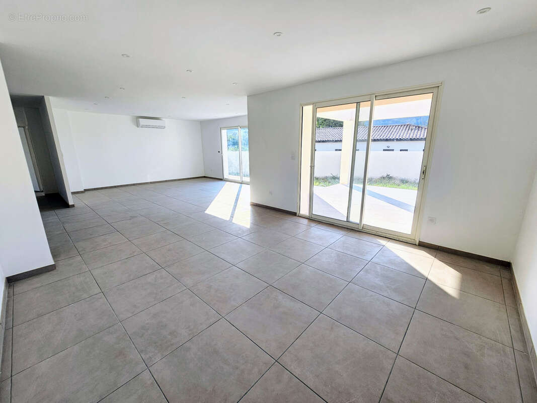 Maison à SAINT-DIDIER-SOUS-AUBENAS