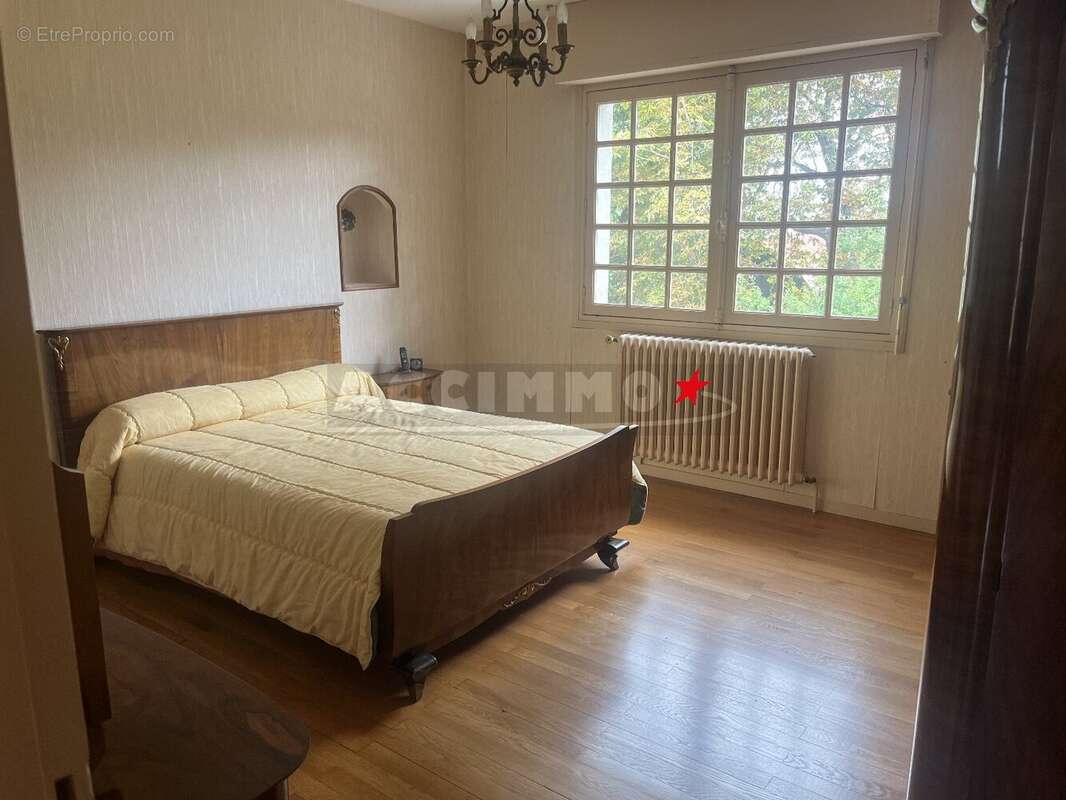 Maison à DREMIL-LAFAGE