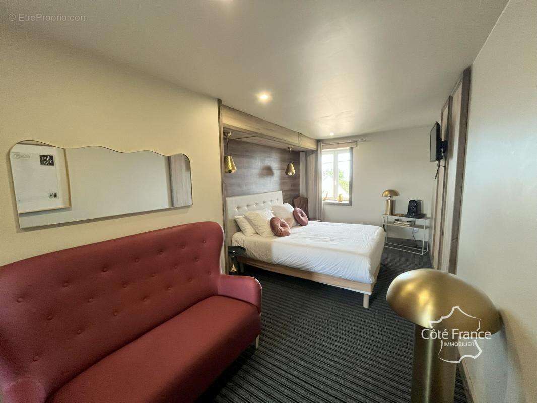 Maison à COSQUEVILLE