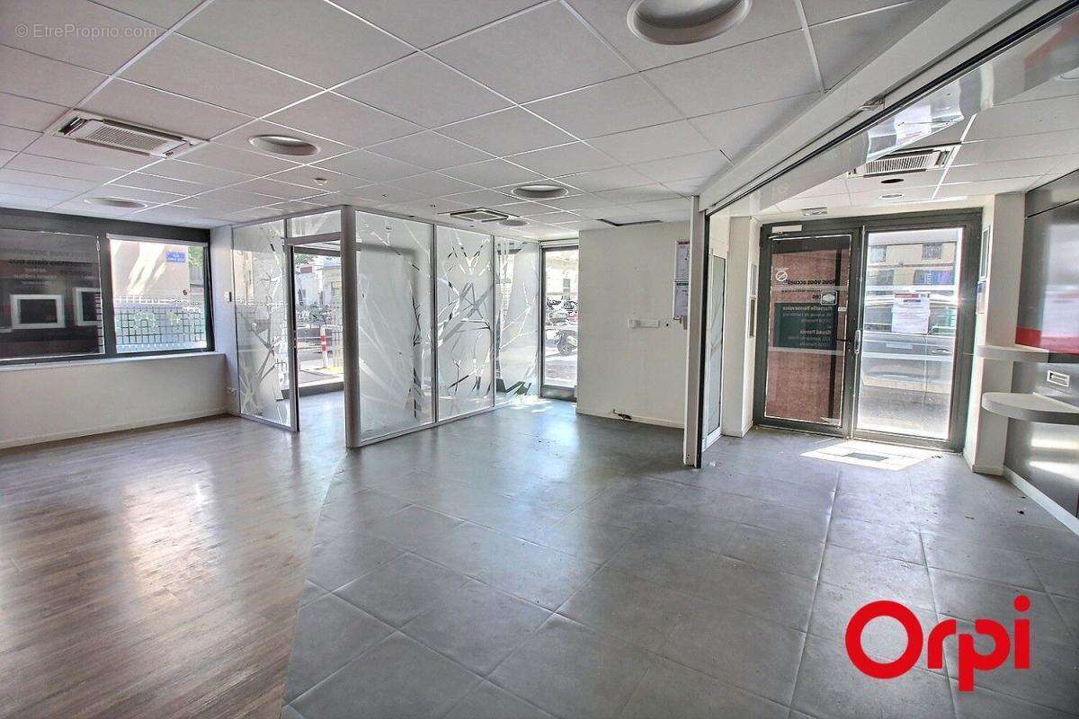 Appartement à MARSEILLE-9E