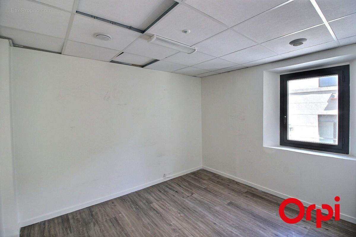 Appartement à MARSEILLE-9E