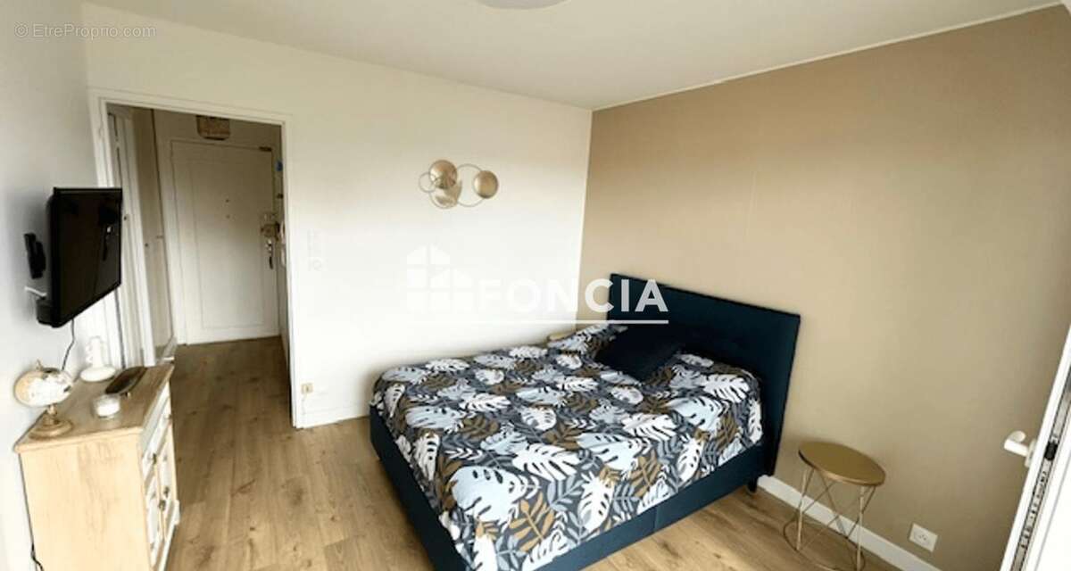 Appartement à COURSEULLES-SUR-MER