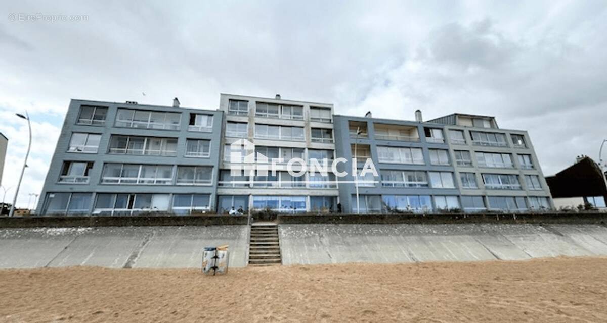 Appartement à COURSEULLES-SUR-MER