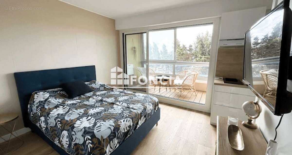 Appartement à COURSEULLES-SUR-MER