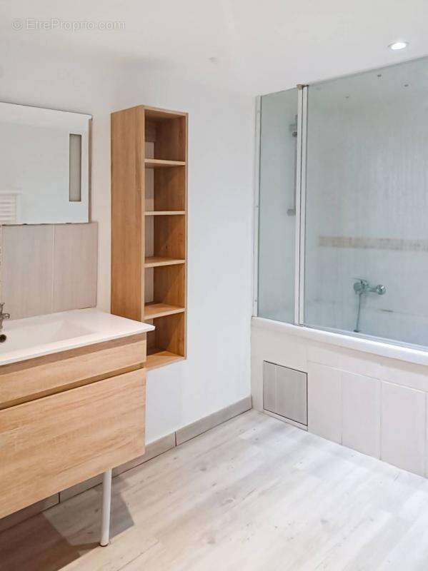 Maison à SAINT-ASTIER