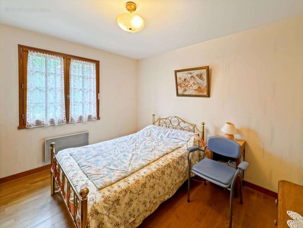 Maison à ANNESSE-ET-BEAULIEU