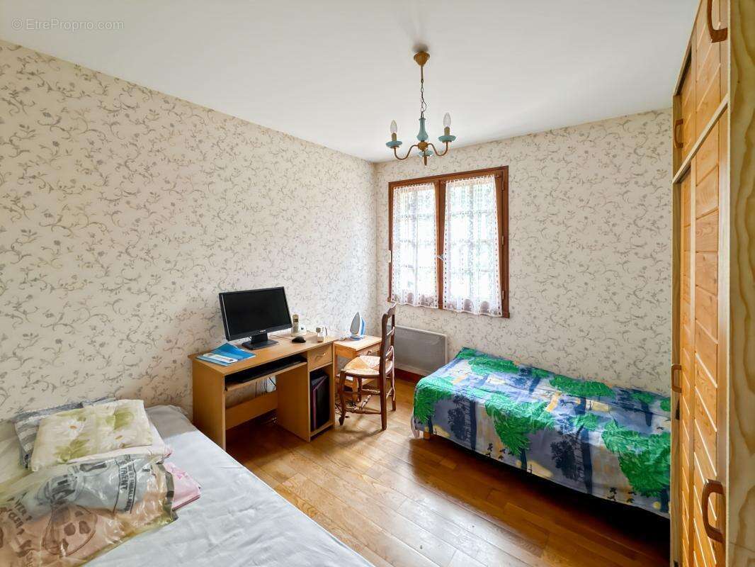 Maison à ANNESSE-ET-BEAULIEU