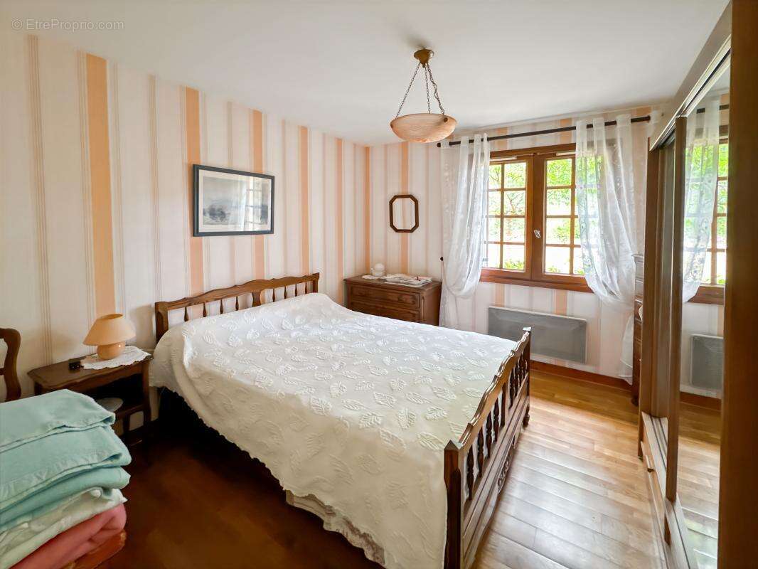 Maison à ANNESSE-ET-BEAULIEU