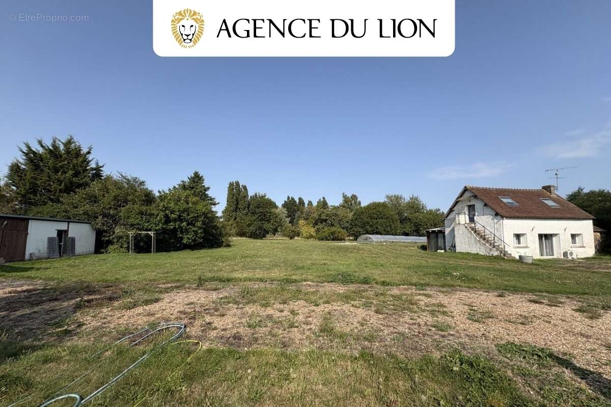 Maison à ILLIERS-L'EVEQUE