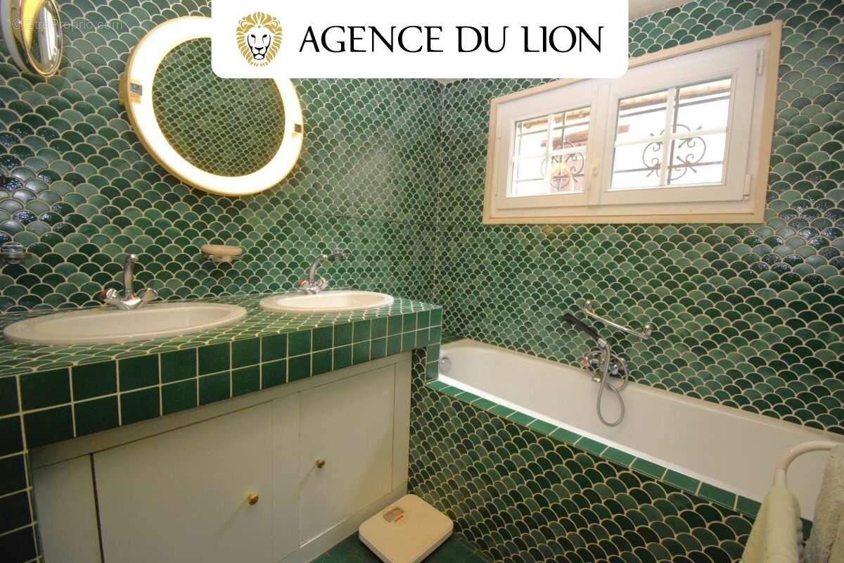 Maison à MESNIL-SUR-L&#039;ESTREE