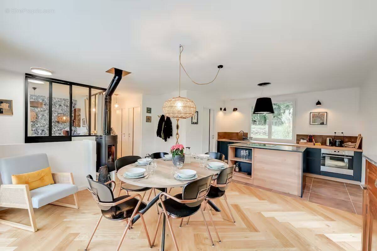 Maison à GENERARGUES