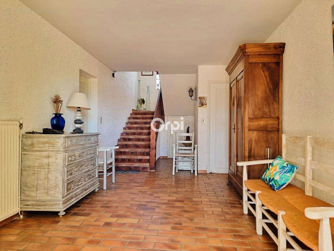 Maison à SAINT-PRIVAT-DES-VIEUX