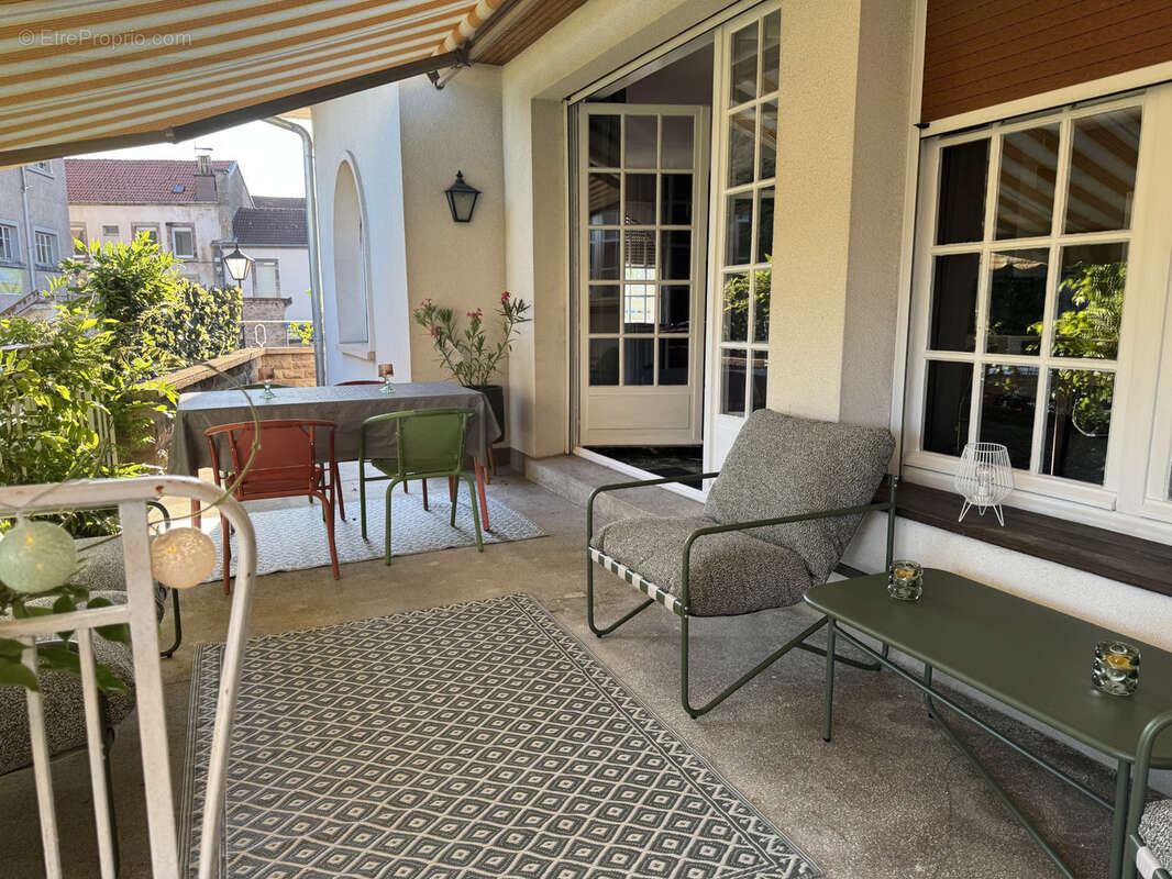 Maison à LUXEUIL-LES-BAINS