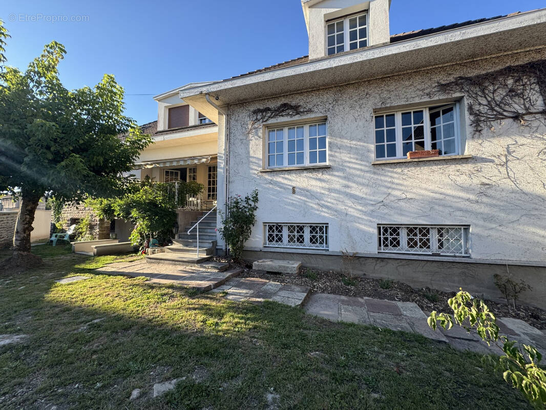 Maison à LUXEUIL-LES-BAINS