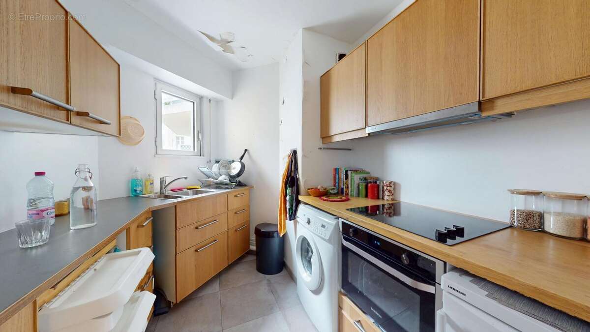 Appartement à PARIS-15E