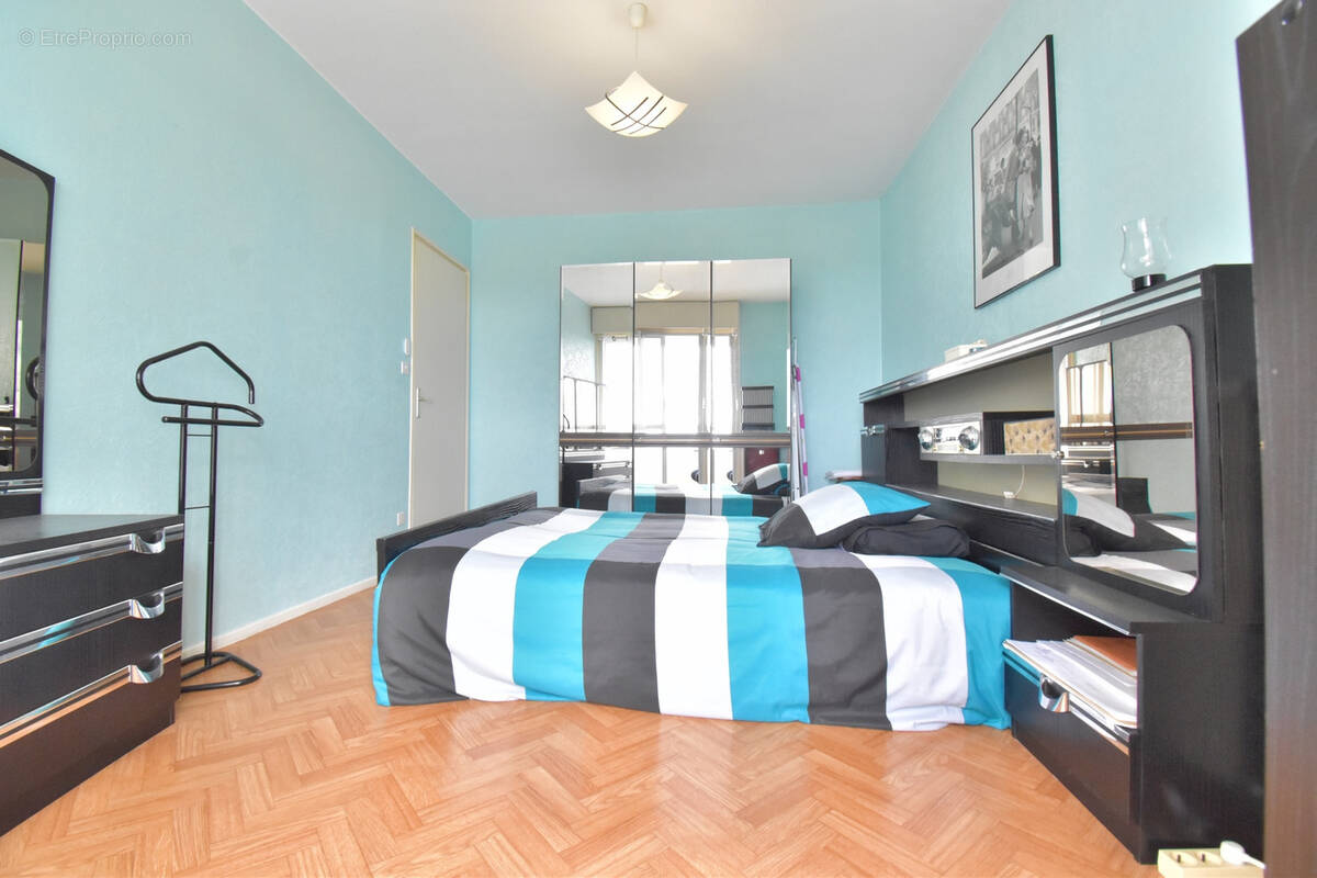 Appartement à MOULINS