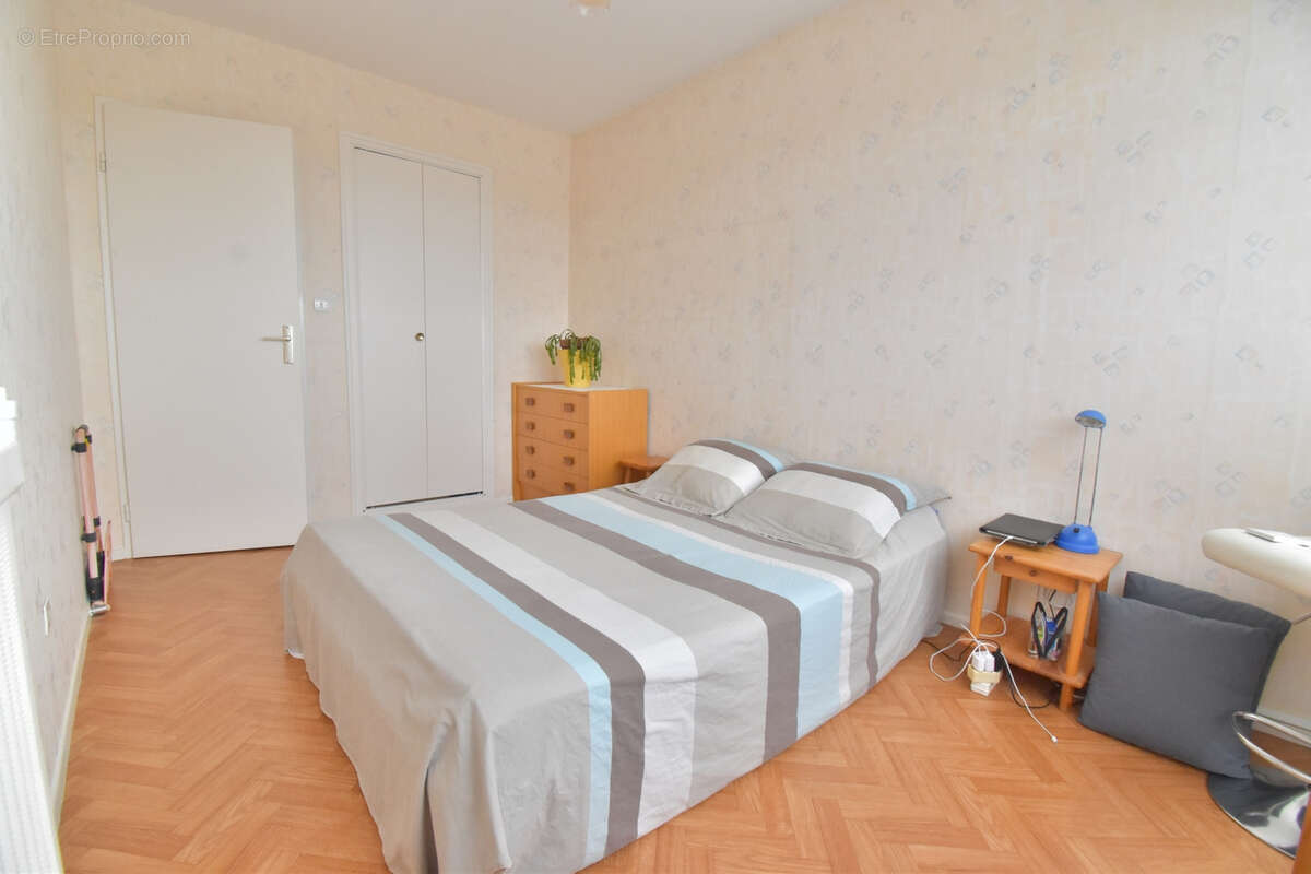 Appartement à MOULINS