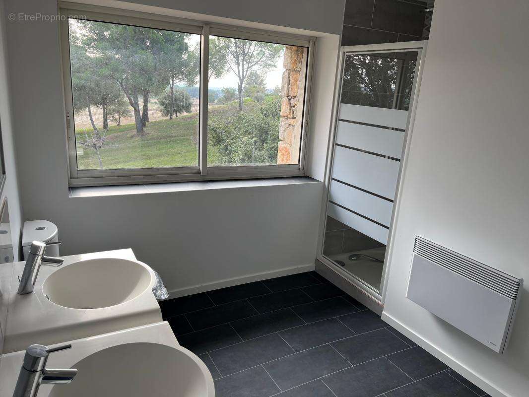 Maison à VILLEVEYRAC