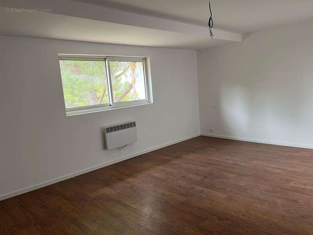 Maison à VILLEVEYRAC