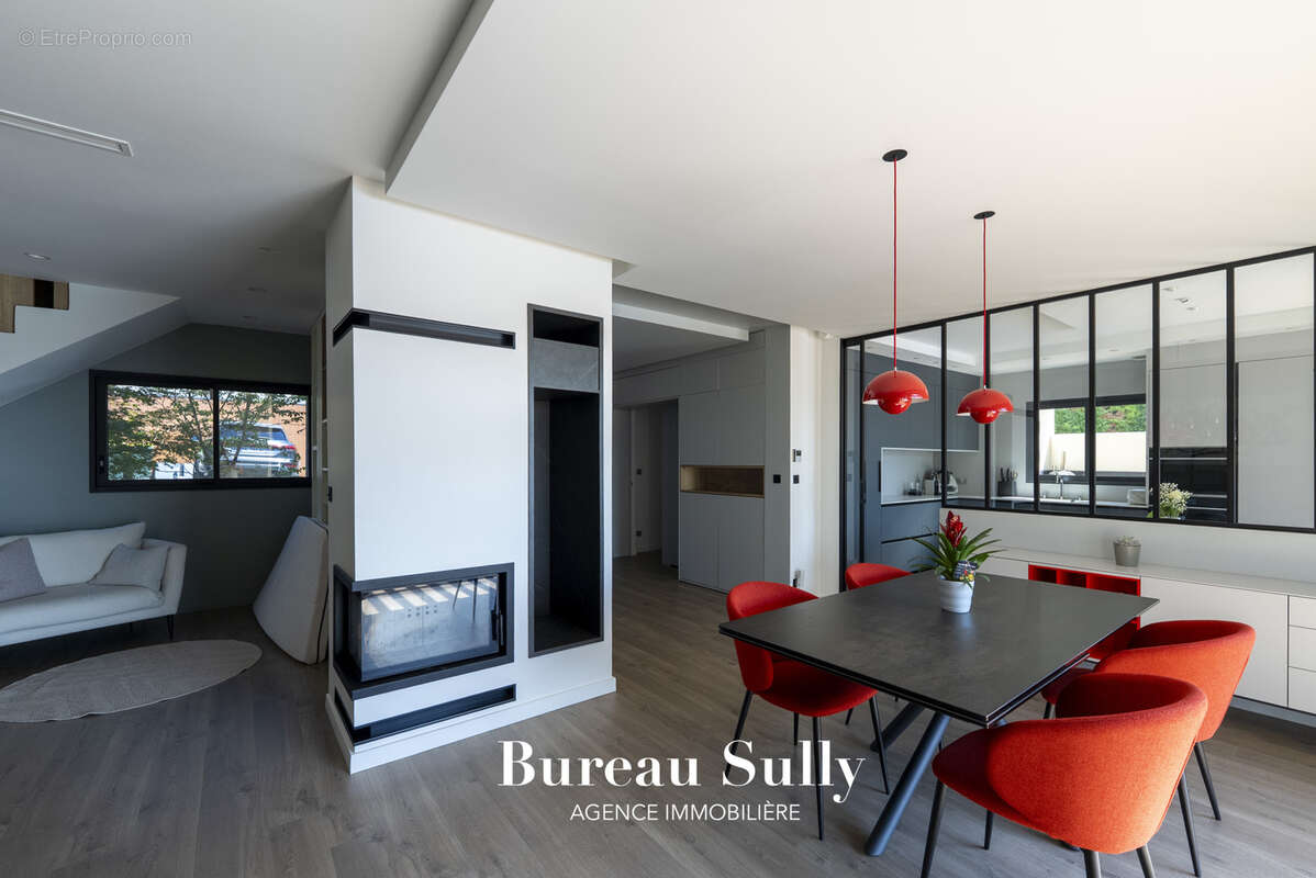 Maison à RILLIEUX-LA-PAPE