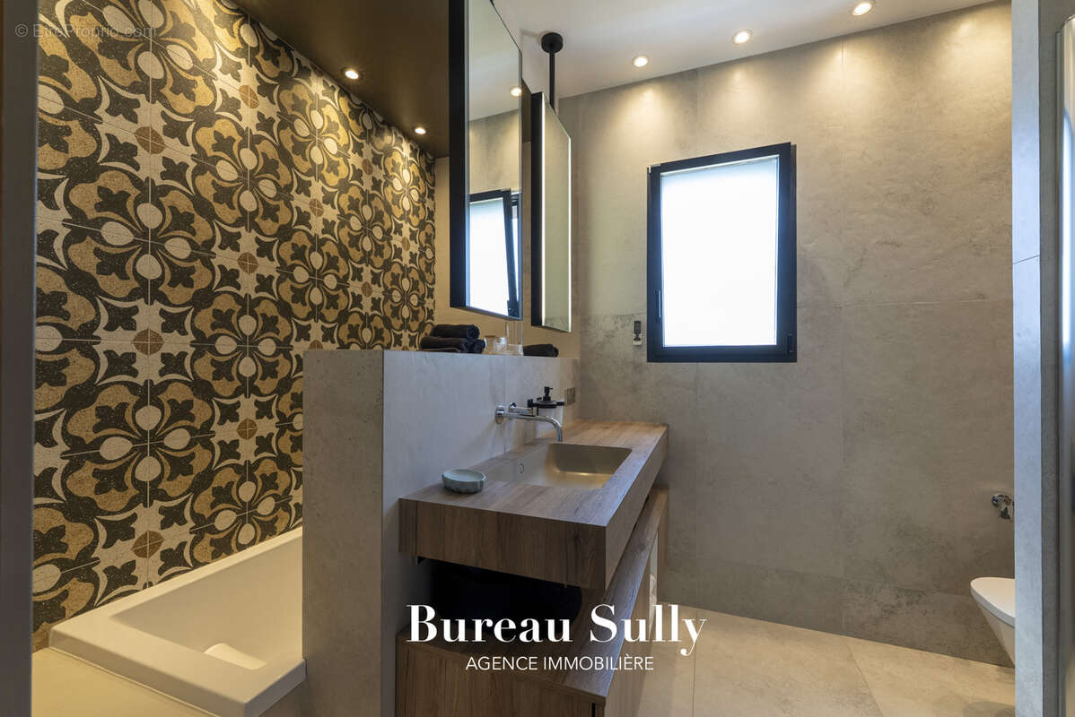 Maison à RILLIEUX-LA-PAPE