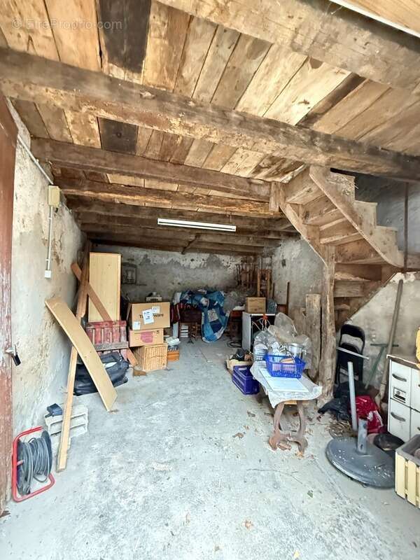 Maison à DUN-LE-PALESTEL