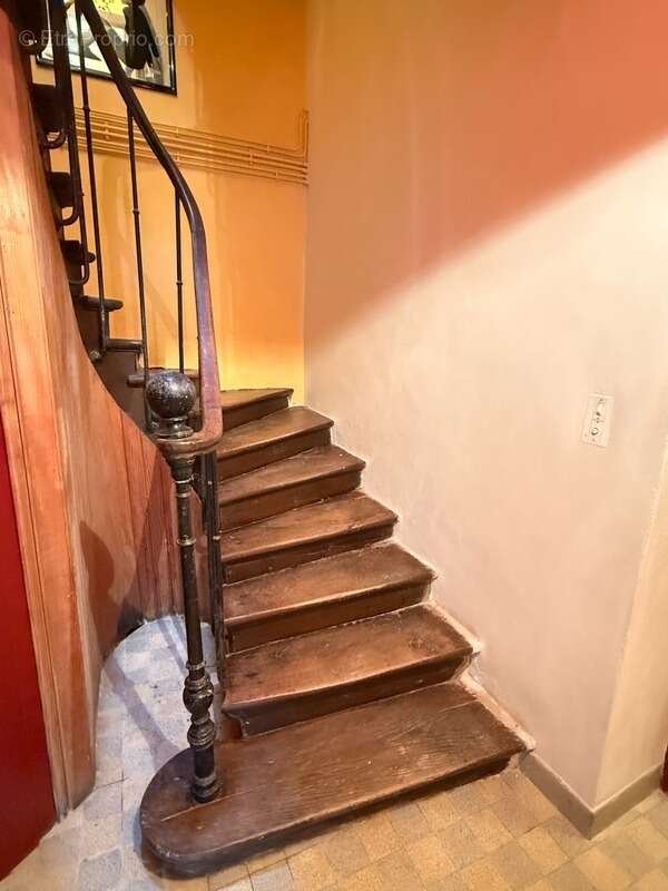 Maison à DUN-LE-PALESTEL