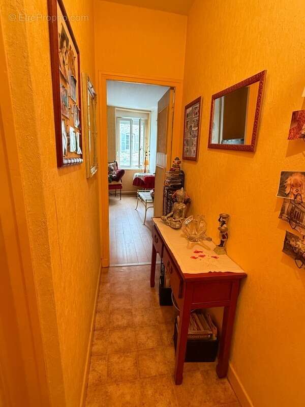 Maison à DUN-LE-PALESTEL