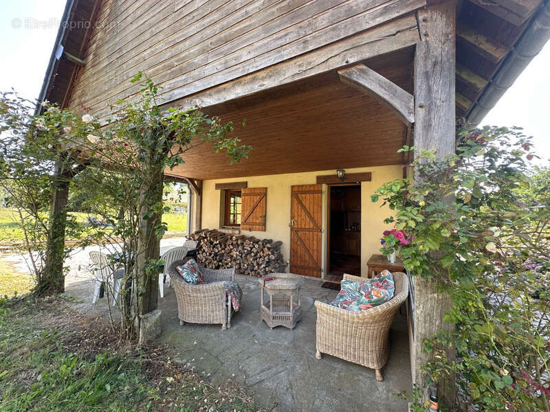 Maison à SAINT-GEORGES-DU-VIEVRE